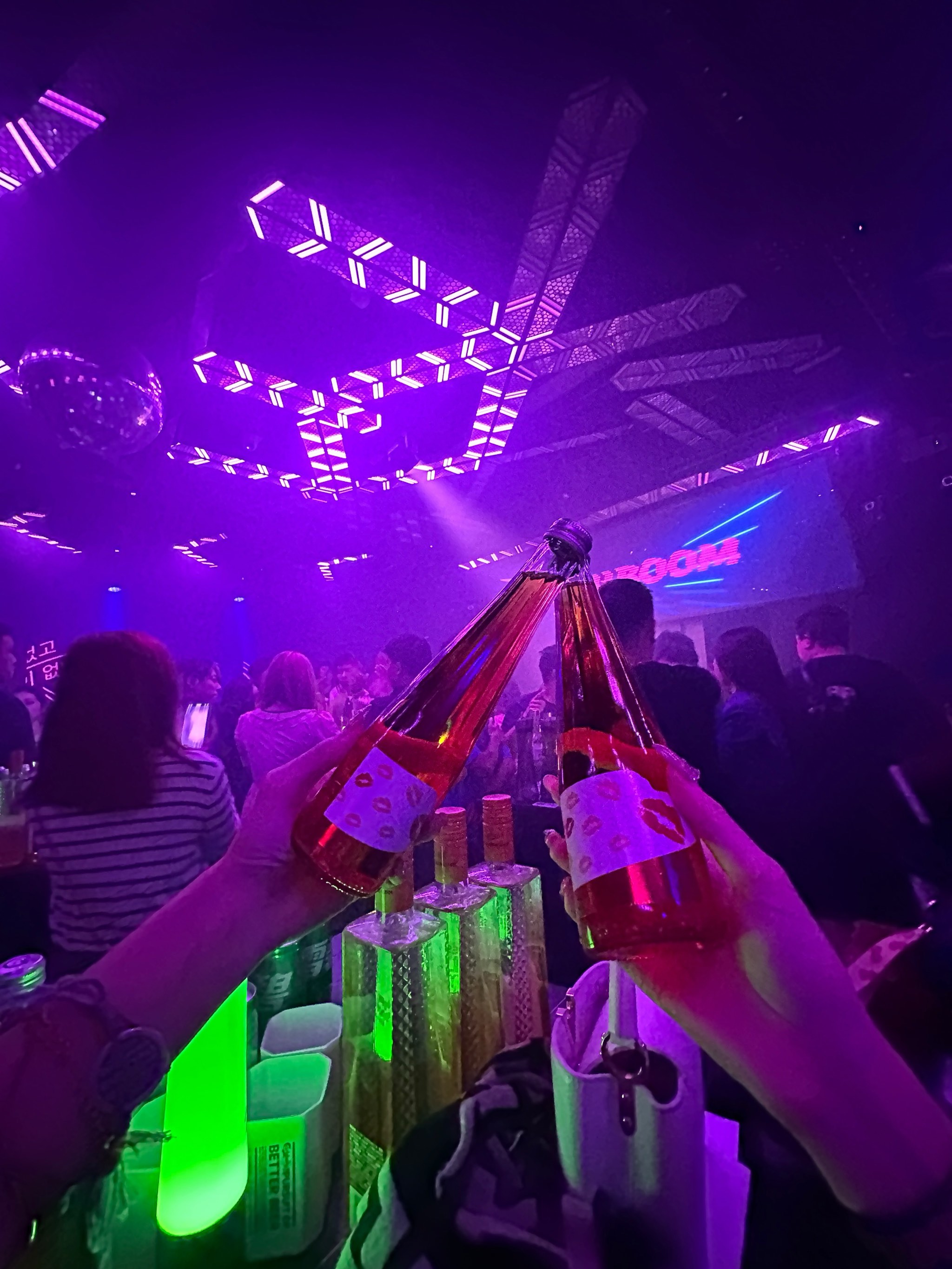 成都商务KTV优质场所-新津县ktv预定